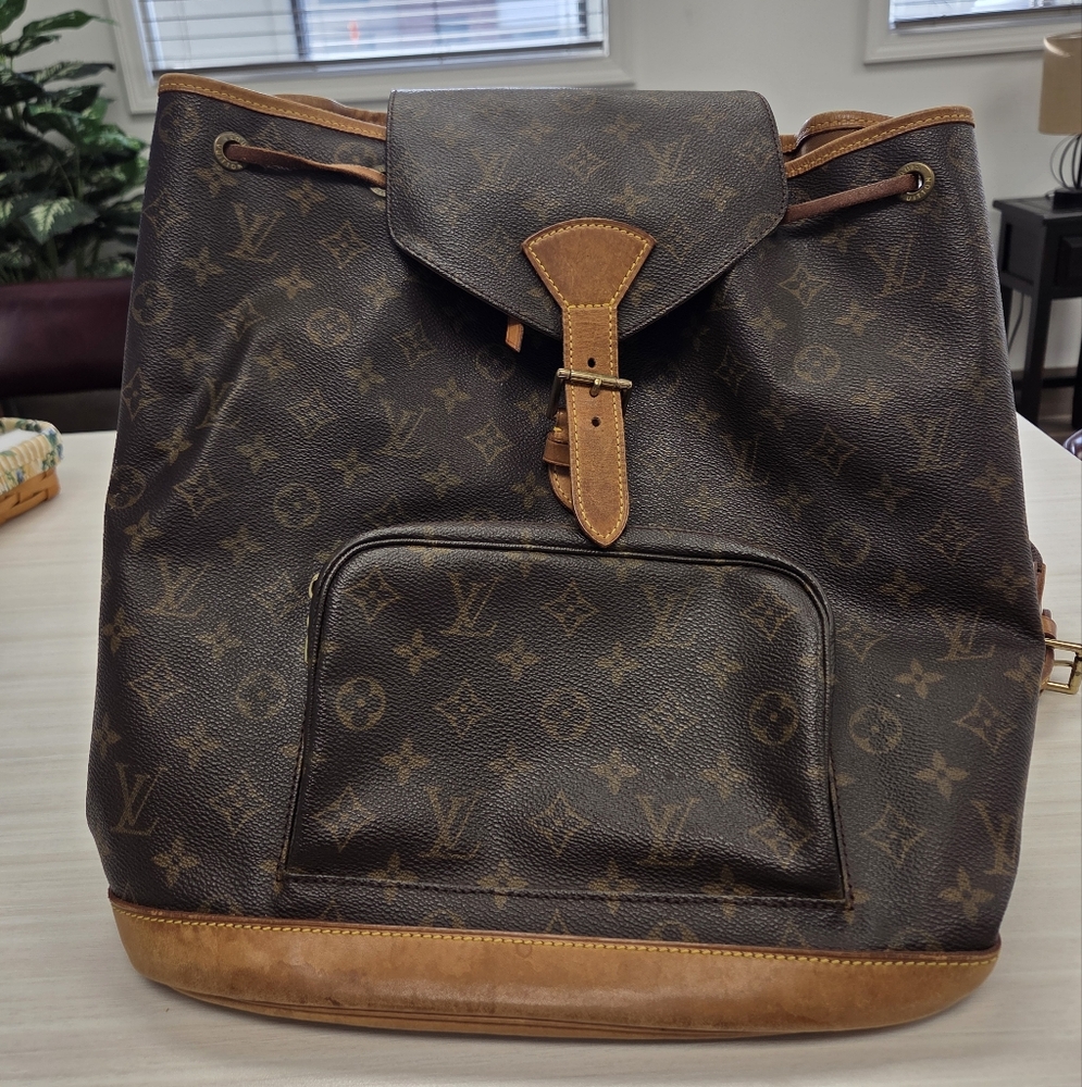 LOUIS VUITTON backpack